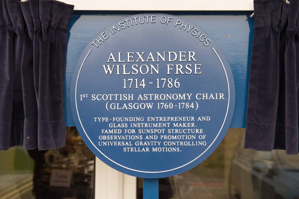 17 - 083 Alexander Wilson Blue Plaque 007